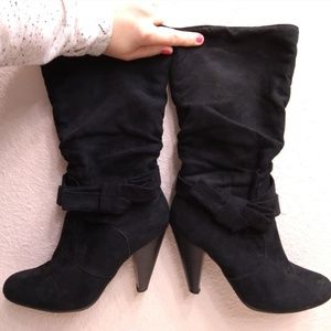 Seychelles bowtie, faux suede boots